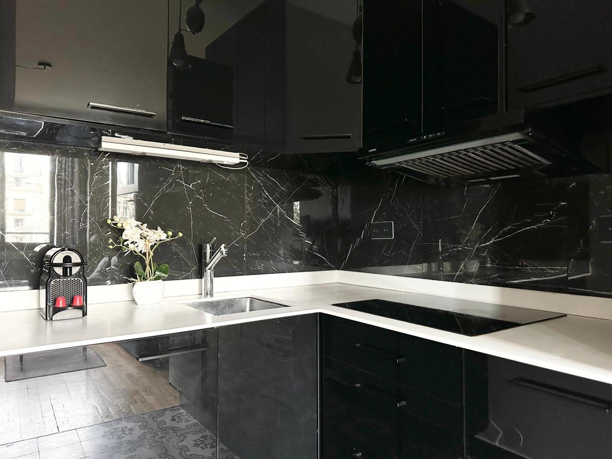 Stylish Apartment With A Balcony In Paris Luaran gambar